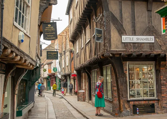 Spacious Apt In The Heart Of York I Pass The Keys