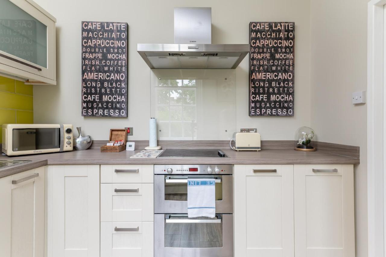 Spacious In The Heart Of I Pass The Keys Apartment York